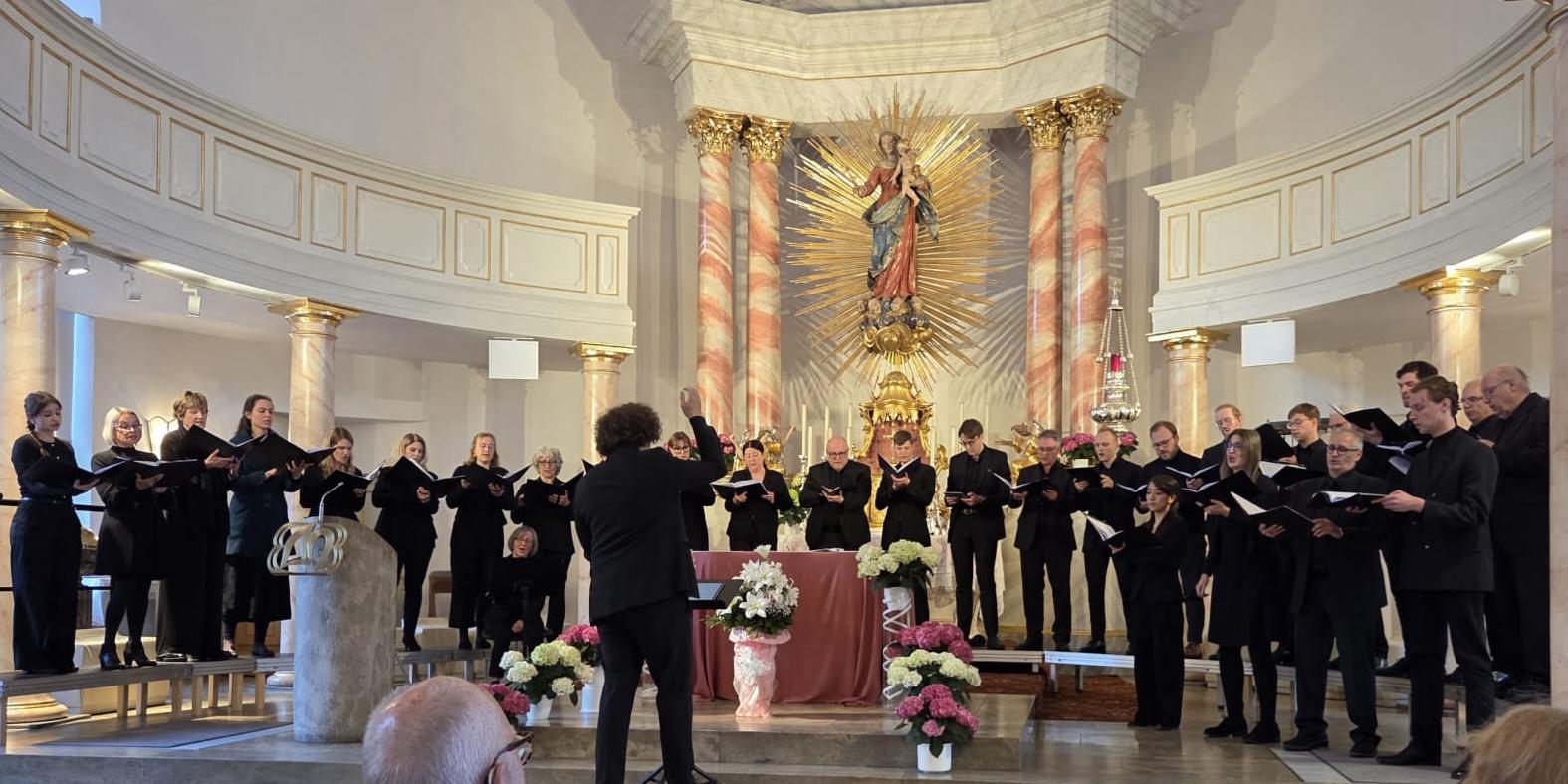 Kammerchor beim Maikonzert